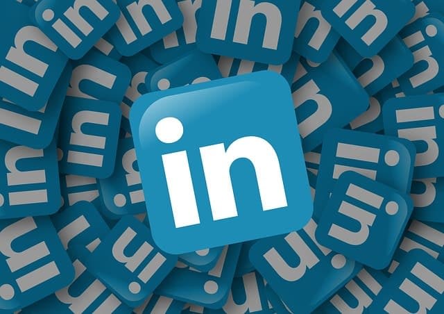 Como Preencher o LinkedIn quando não estiver Trabalhando linkedin logo vaga de emprego - Como Preencher o LinkedIn quando não estiver Trabalhando